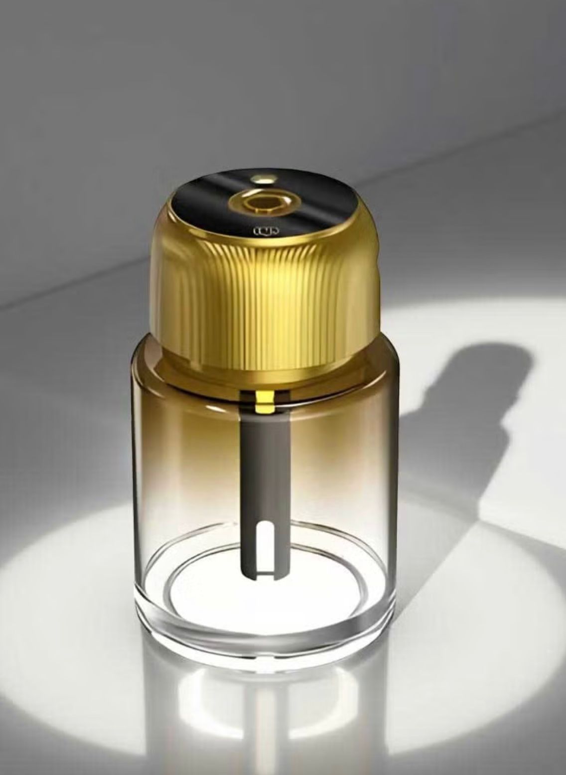 Moq Max MX-G1 Smart Car Air Freshener - The Ultimate Solution for Cigarette Odors and Unpleasant Smells!